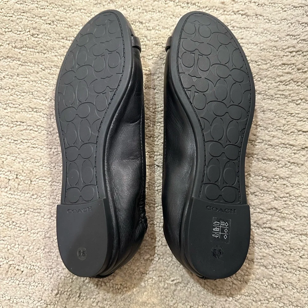 Coach Black Flats - Picture 3 of 5